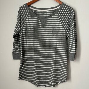💚10 Calvin Klein Performance Pullover Gray White Stripe Shirt 3/4 Sleeve M